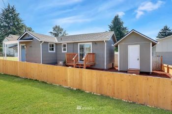 11705 24th Avenue S, Seattle, WA 98168