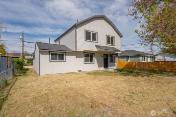 1207 Cottage Street SE, Ephrata, WA 98823