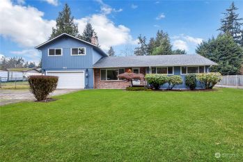 9802 74th Ave E , Puyallup, WA 98373