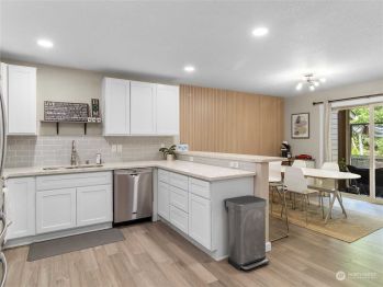 7312 Hayworth Ave NE , Lacey, WA 98516