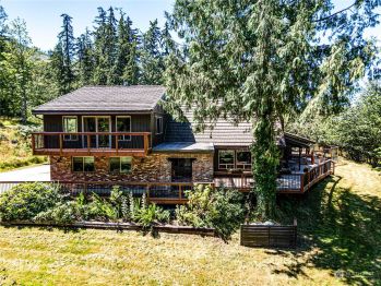 3802 Mt Pleasant Rd , Port Angeles, WA 98362