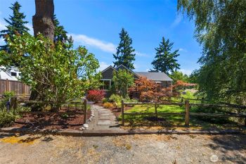 11432 11th Avenue SW, Seattle, WA 98146