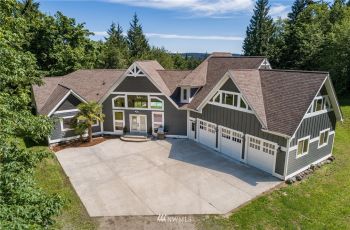 105 Oso Vista Court , Sequim, WA 98382