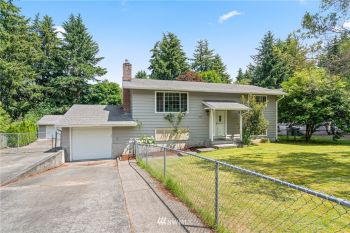 7411 49th Avenue E, Tacoma, WA 98443