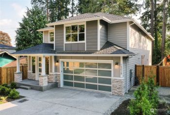 15028 Linden Avenue N, Shoreline, WA 98133