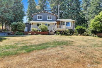 18803 156th Ave NE, Woodinville, WA 98072