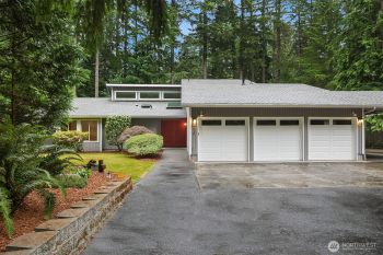 4218 229th Avenue NE, Redmond, WA 98053