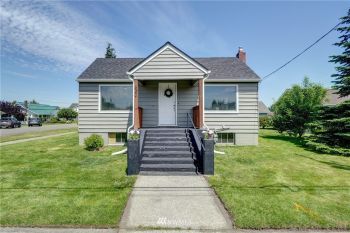 620 Park Avenue , Buckley, WA 98321