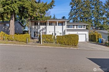 2318 N 162nd St. , Shoreline, WA 98133