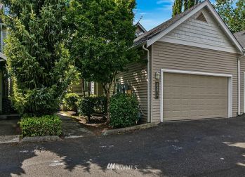 23217 NE 8th Place , Sammamish, WA 98074