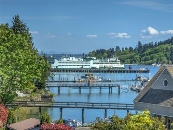 295 Madison Avenue S, Bainbridge Island, WA 98110