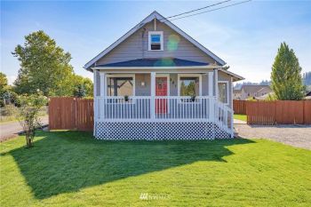 221 3rd Avenue NW, Pacific, WA 98047