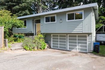 15536 Greenwood Avenue N, Shoreline, WA 98133