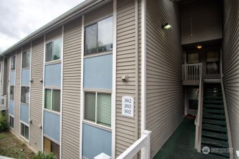 31507 106th Place SE #S302, Auburn, WA 98092