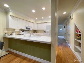 300 N Sequim Avenue #14, Sequim, WA 98382