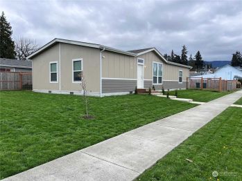 213 N Liberty Street , Port Angeles, WA 98362