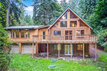 9030 W Meadow Lake Drive , Snohomish, WA 98290-7215