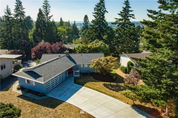2045 Niagara Drive , Bellingham, WA 98229