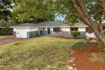 17029 Fremont Avenue N, Shoreline, WA 98133