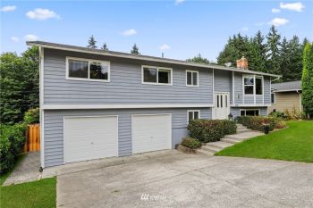 11003 156th Place NE, Redmond, WA 98052