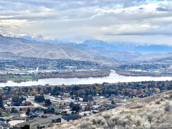 675 NE Tyler Place , East Wenatchee, WA 98802