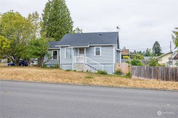 2120 S Laurel Street , Port Angeles, WA 98362