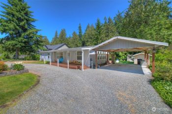 21382 Jefferson Beach Road NE, Kingston, WA 98346