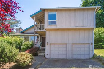 8113 S 121st Street , Seattle, WA 98178