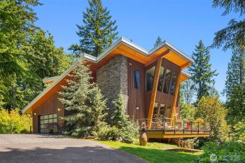 12010 210th Place SE, Issaquah, WA 98027