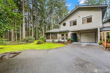 973 9th Circle #20, Fox Island, WA 98333