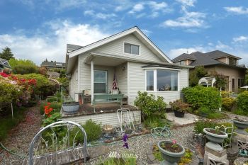 310 W 2nd Street , Port Angeles, WA 98362