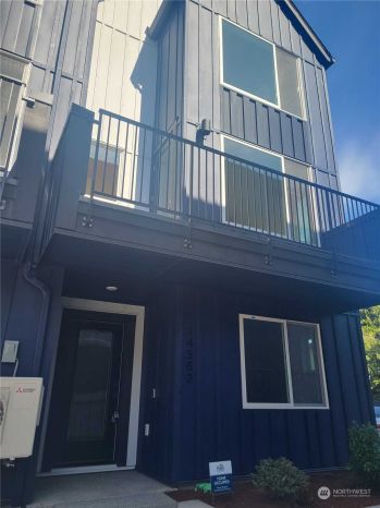 14562 Westminster Way N, Shoreline, WA 98133