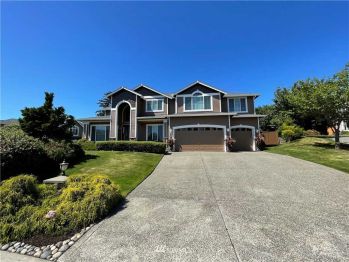 8724 46th Place W, Mukilteo, WA 98275-3403