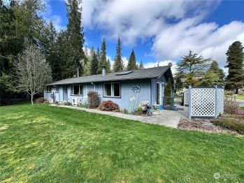 332 Dungeness Meadows , Sequim, WA 98382