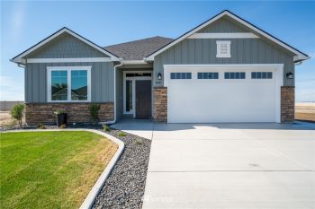 918 N M Loop Drive SW, Quincy, WA 98848