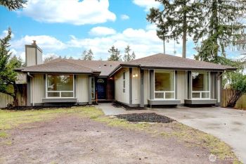10423 108 Street Ct SW, Lakewood, WA 98498