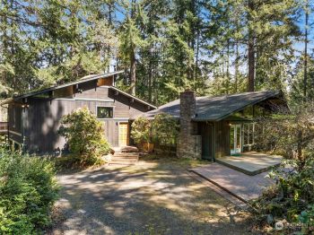 7507 35th Street NW, Gig Harbor, WA 98335
