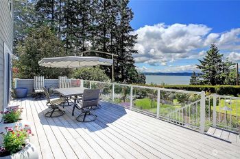3496 Timothy Way , Camano Island, WA 98282