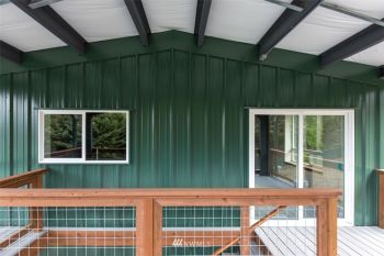 8449 NW Wildcat Lake Road , Bremerton, WA 98312