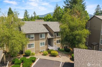 200 Mt Park Boulevard SW #A204, Issaquah, WA 98027