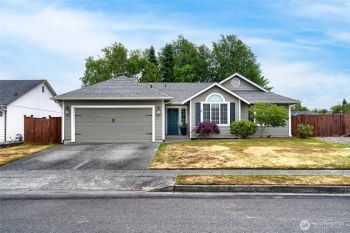 3317 F Avenue , Anacortes, WA 98221