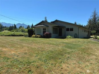 692 Monroe Road , Port Angeles, WA 98362