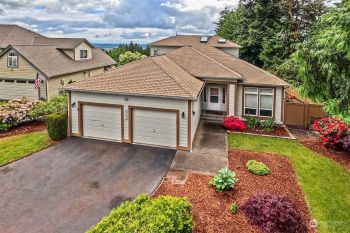 8357 Kayla Place NW, Silverdale, WA 98383