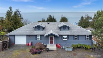361 E Bluff Drive , Port Angeles, WA 98362