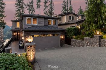 22848 SE Lake Wilderness Drive , Maple Valley, WA 98038