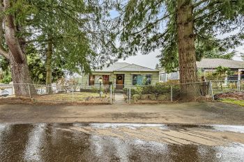 10402 Occidental Avenue S, Seattle, WA 98168-1316