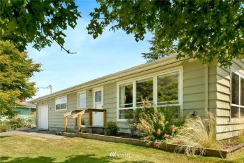 2230 Huron Street , Bellingham, WA 98229