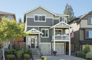 20704 2nd Avenue W, Lynnwood, WA 98036