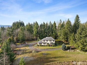 10804 Eatonville Highway E, Eatonville, WA 98328