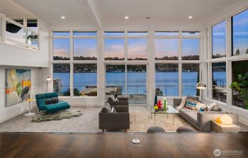 2452 W Lake Sammamish Parkway NE, Redmond, WA 98052